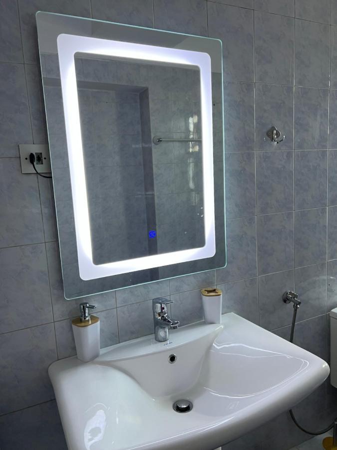 Apartment In Skanderbeg Square - Tirana Center 2 מראה חיצוני תמונה