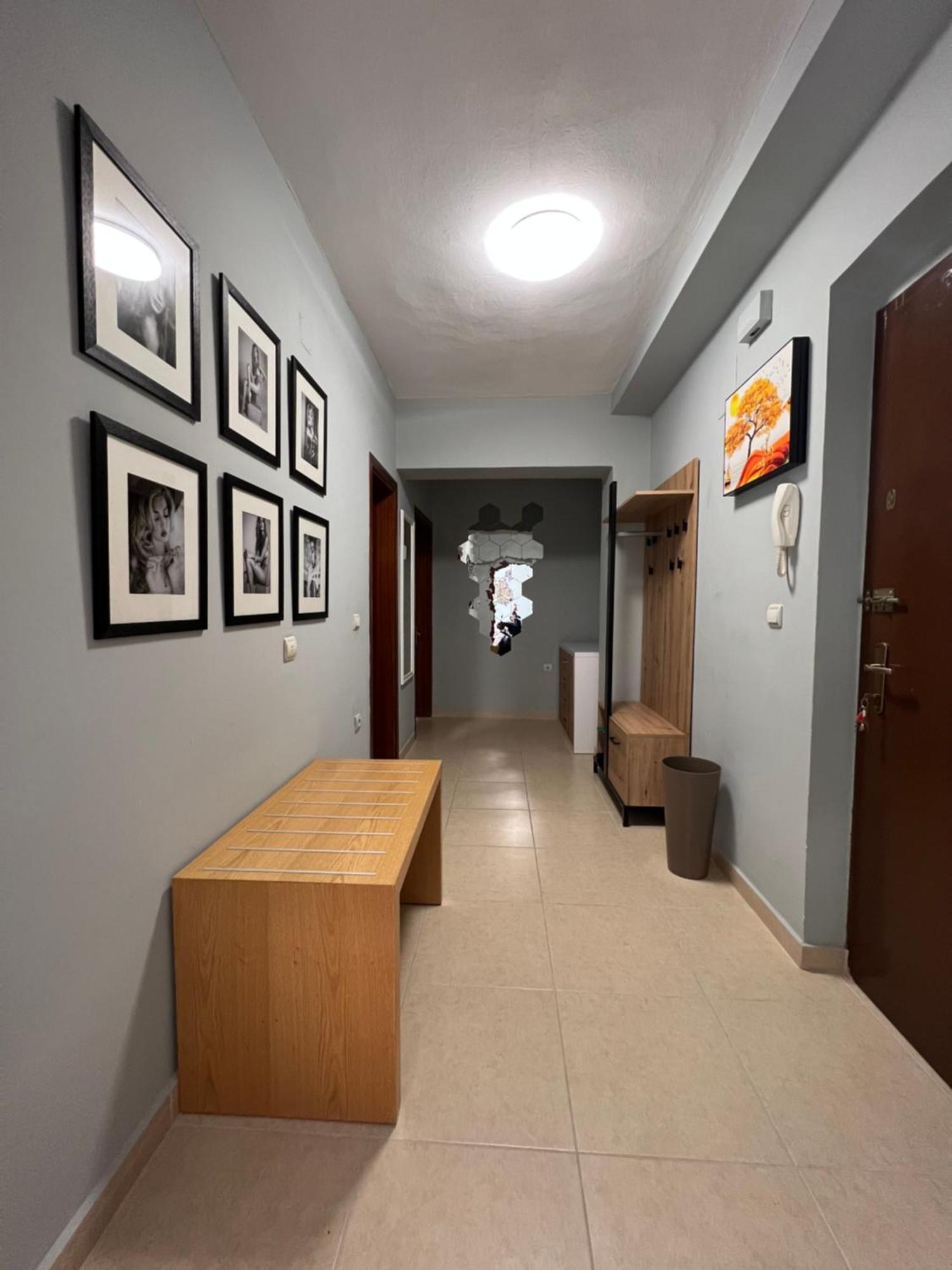 Apartment In Skanderbeg Square - Tirana Center 2 מראה חיצוני תמונה