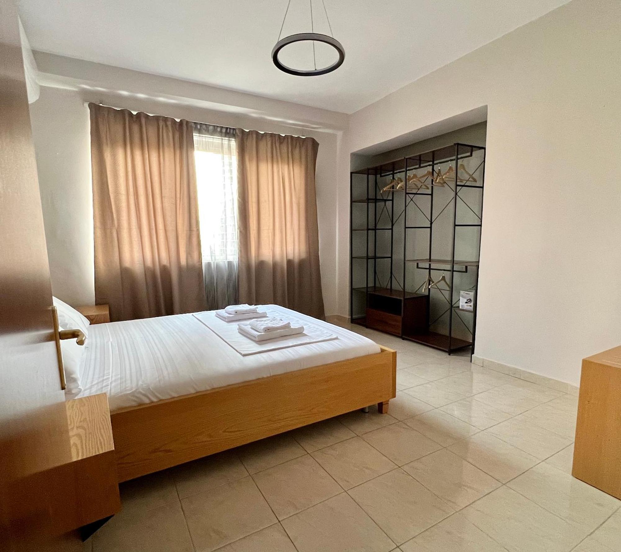 Apartment In Skanderbeg Square - Tirana Center 2 מראה חיצוני תמונה